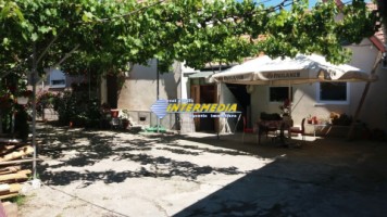 casa-4-camere-de-vanzare-zona-centru